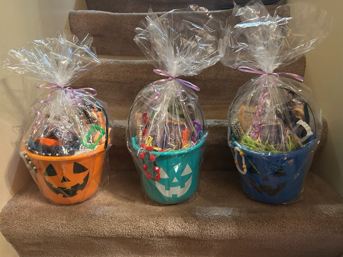 Set of 6 Halloween Gift Baskets
