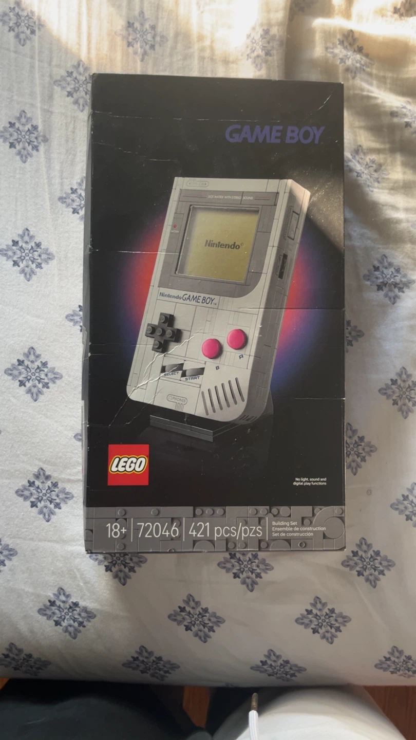LEGO Nintendo Game Boy Building Set 72046