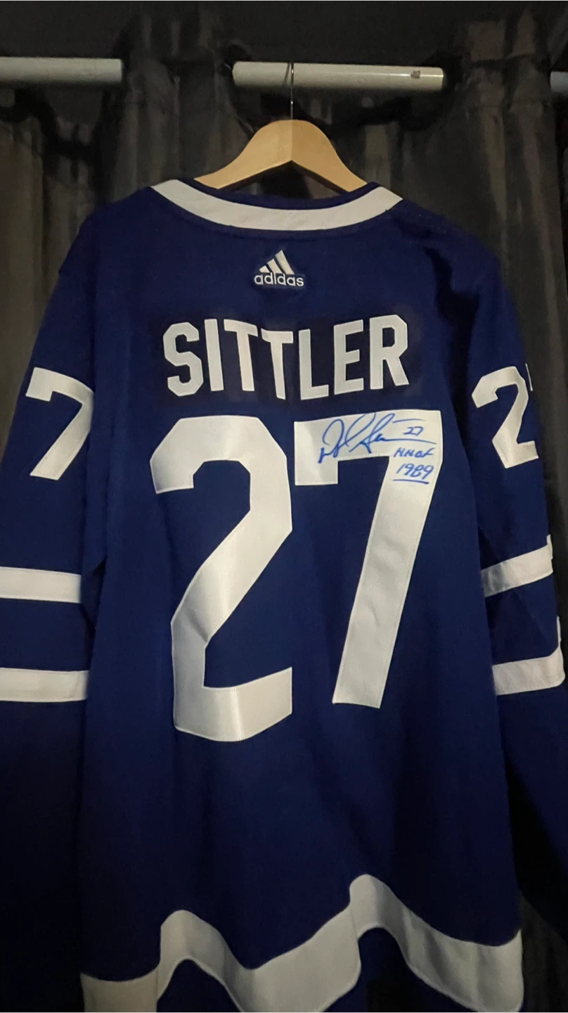 Darryl Sittler Autographed Maple Leafs Jersey - photo 2