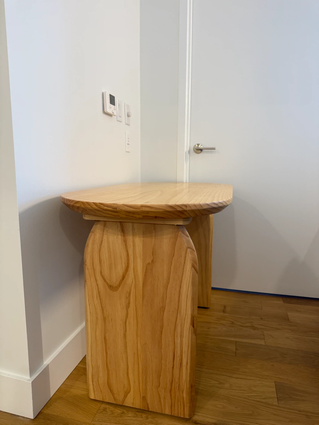 Modern Light Wood Oval Dining Table - photo 3