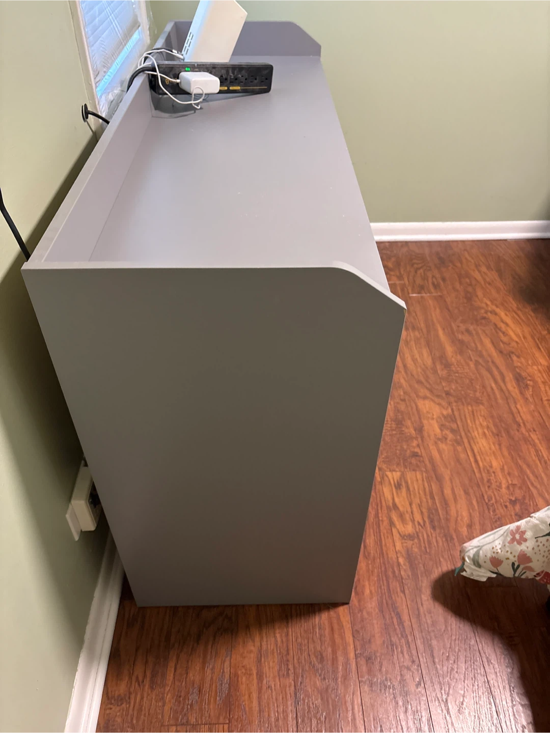 Gray 6-Drawer Dresser - photo 3