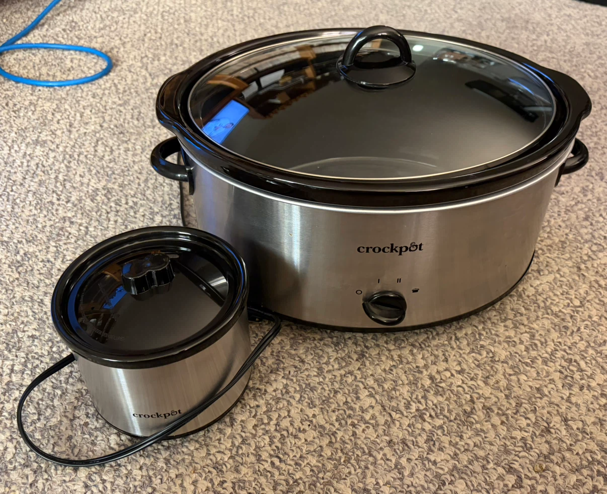 8 quart crockpot with mini dip warmer