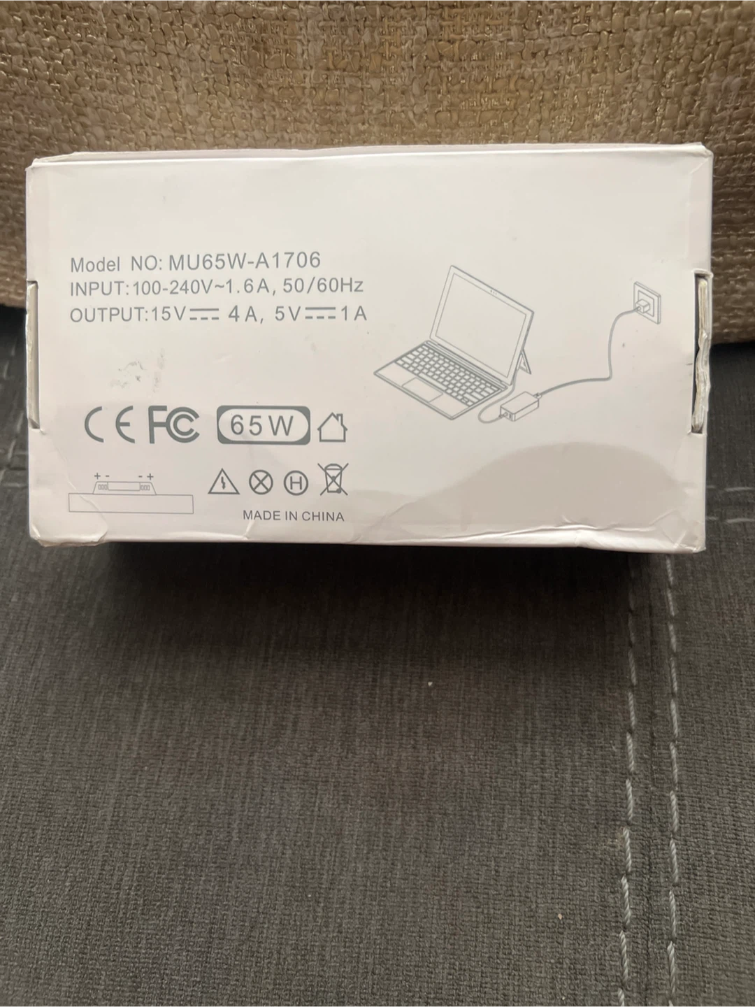 XYT-TECH 65W Surface Power Adapter - photo 2