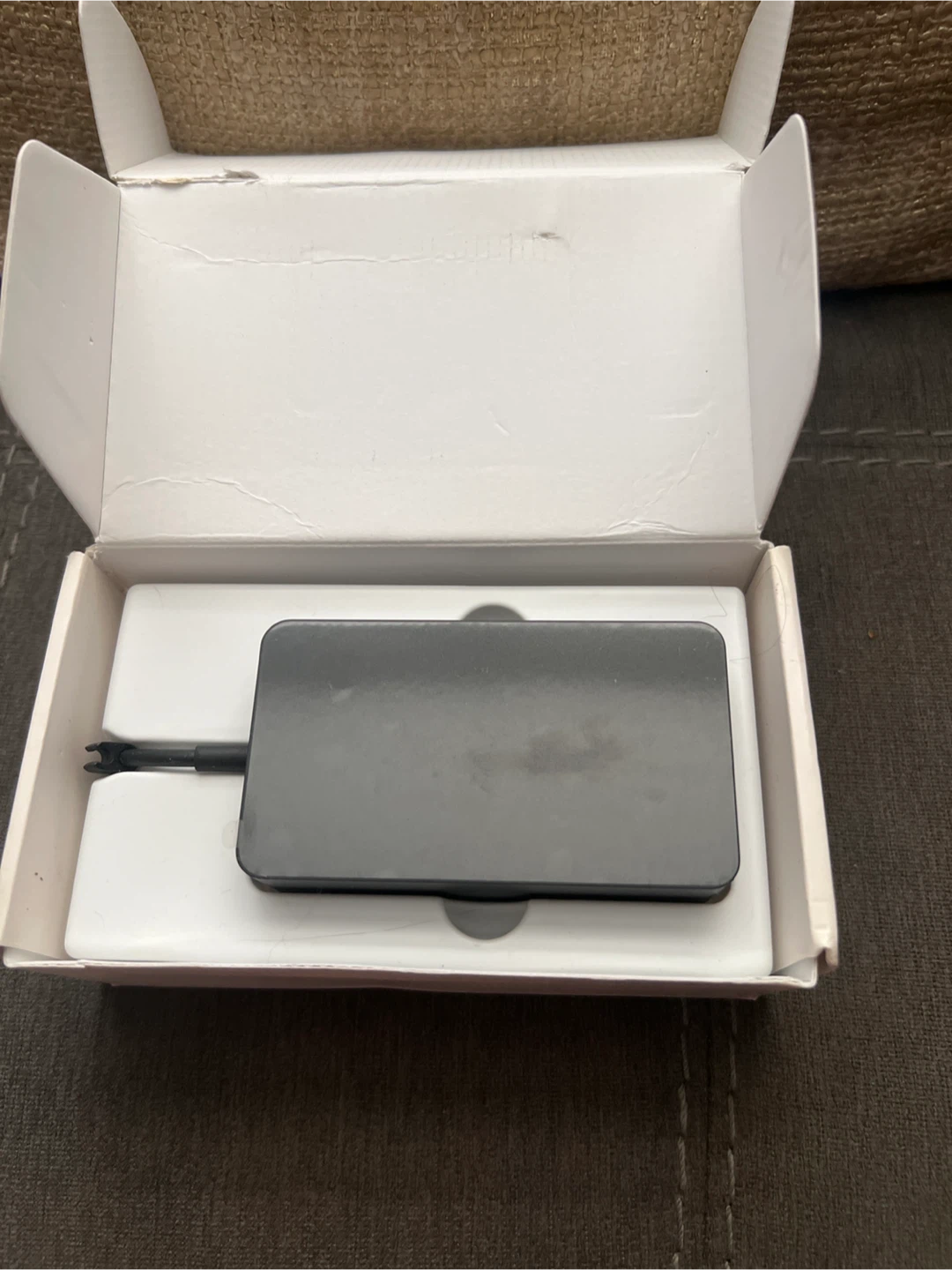 XYT-TECH 65W Surface Power Adapter - photo 3