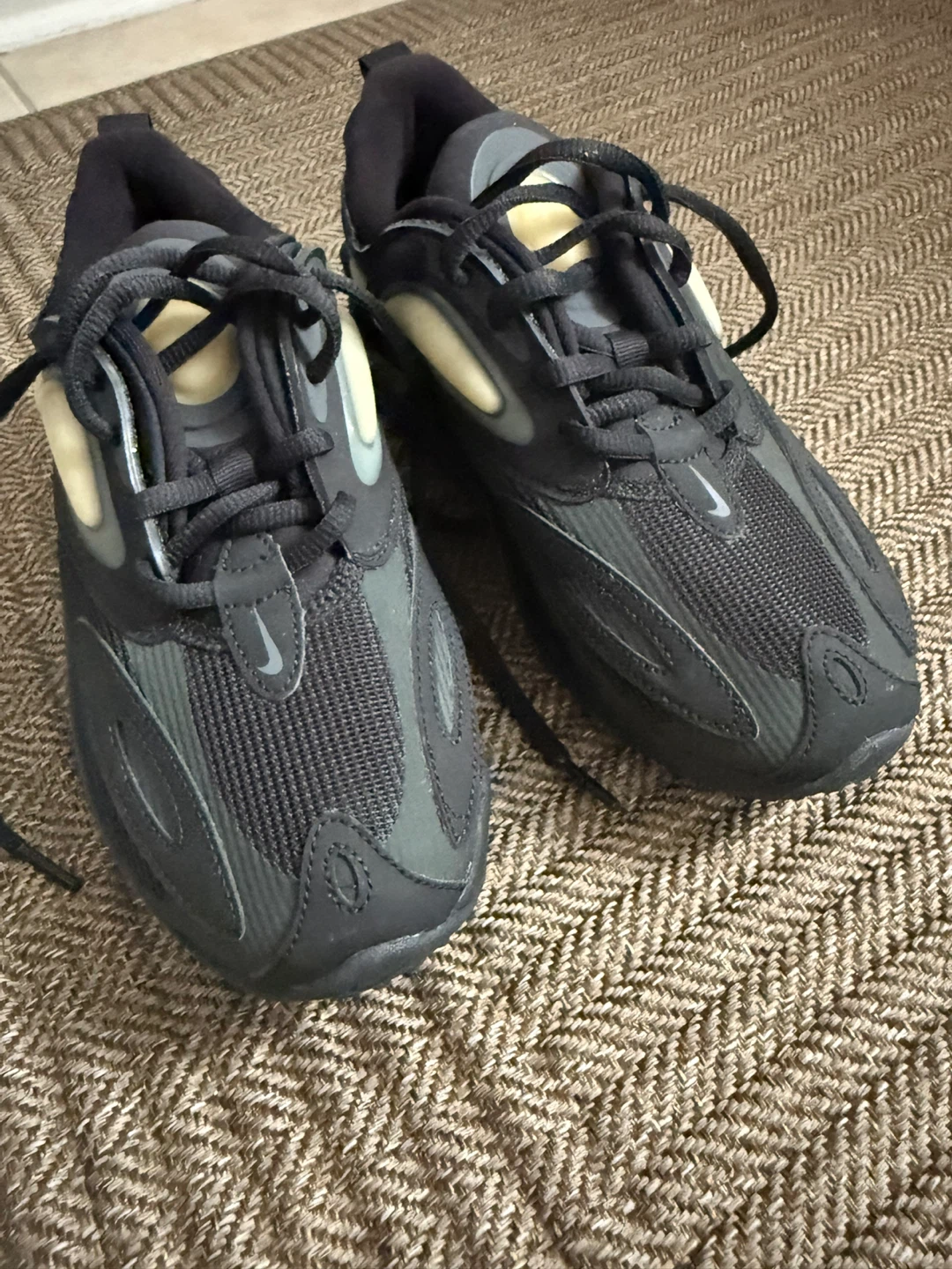 Nike Air Max 720 Triple Black - photo 3