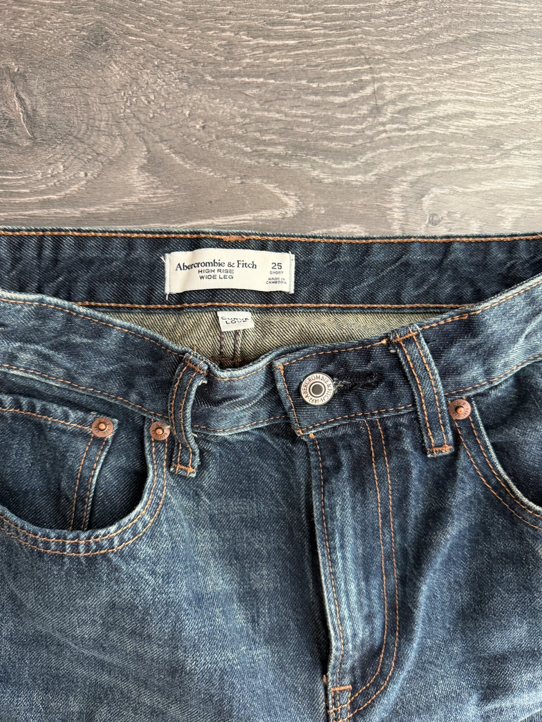Abercrombie & Fitch Curve Love High Rise Wide Leg Jeans 25 - photo 5