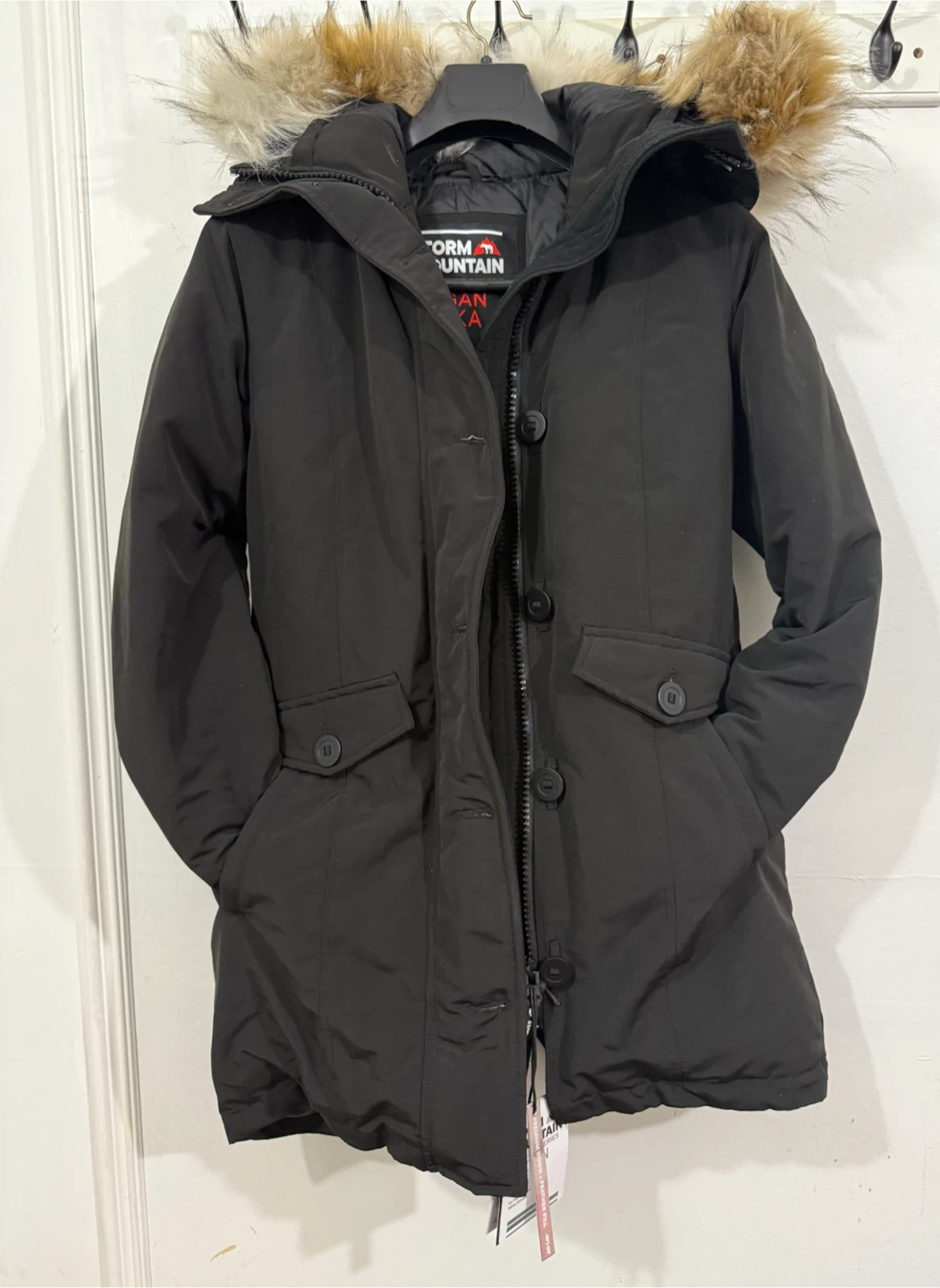 Storm Mountain Logan Parka Black Medium - New - photo 3
