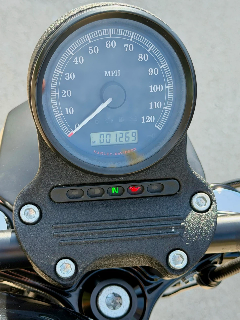 Harley-Davidson 2011 Sportster 1200 Nightster-1,269 Miles! - photo 5