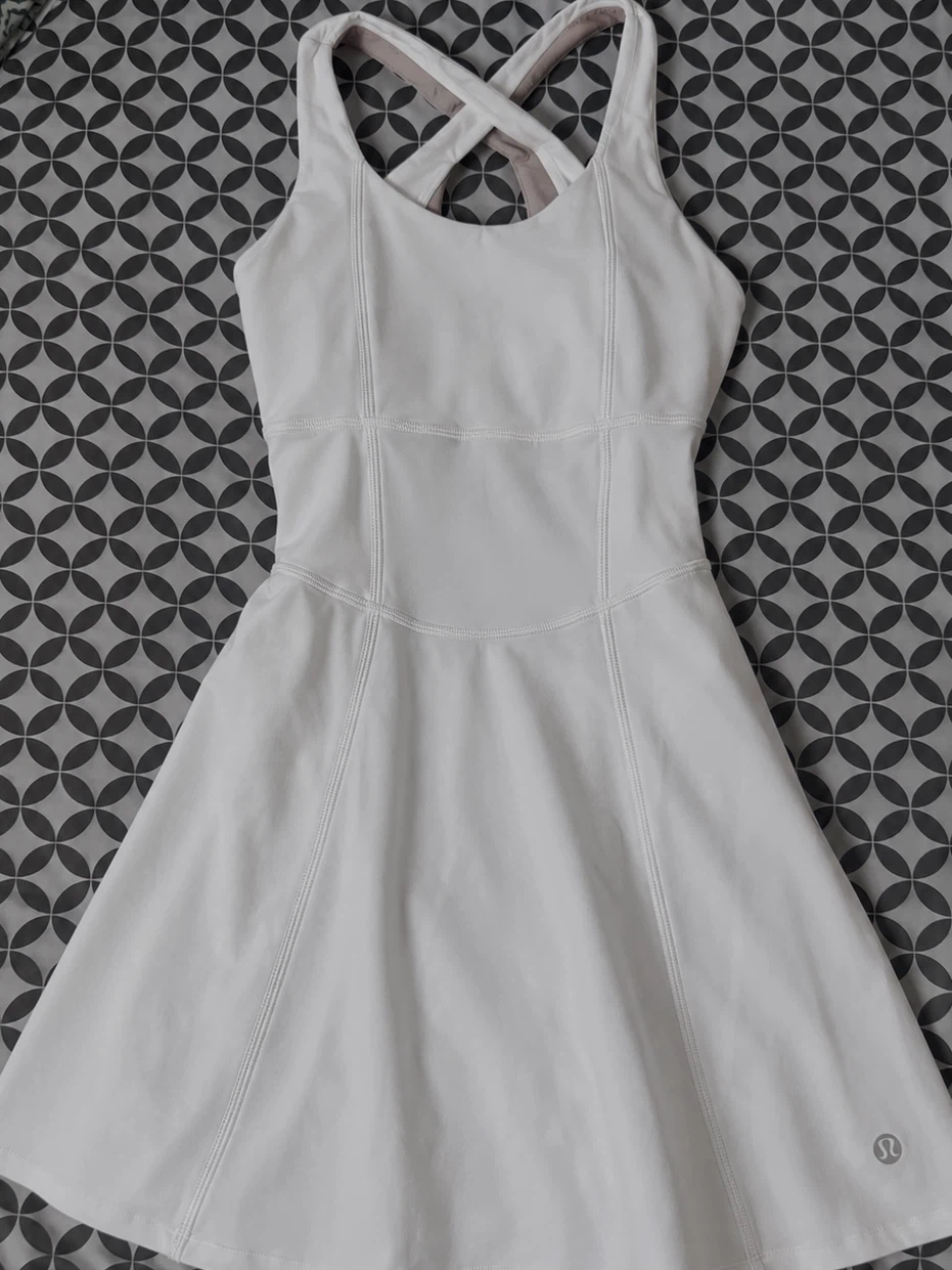 Lululemon Court Crush Dress- Size 6