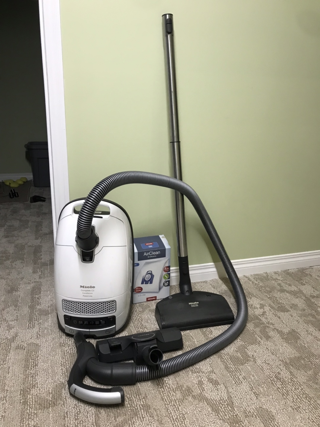 Miele vacuum - photo 2