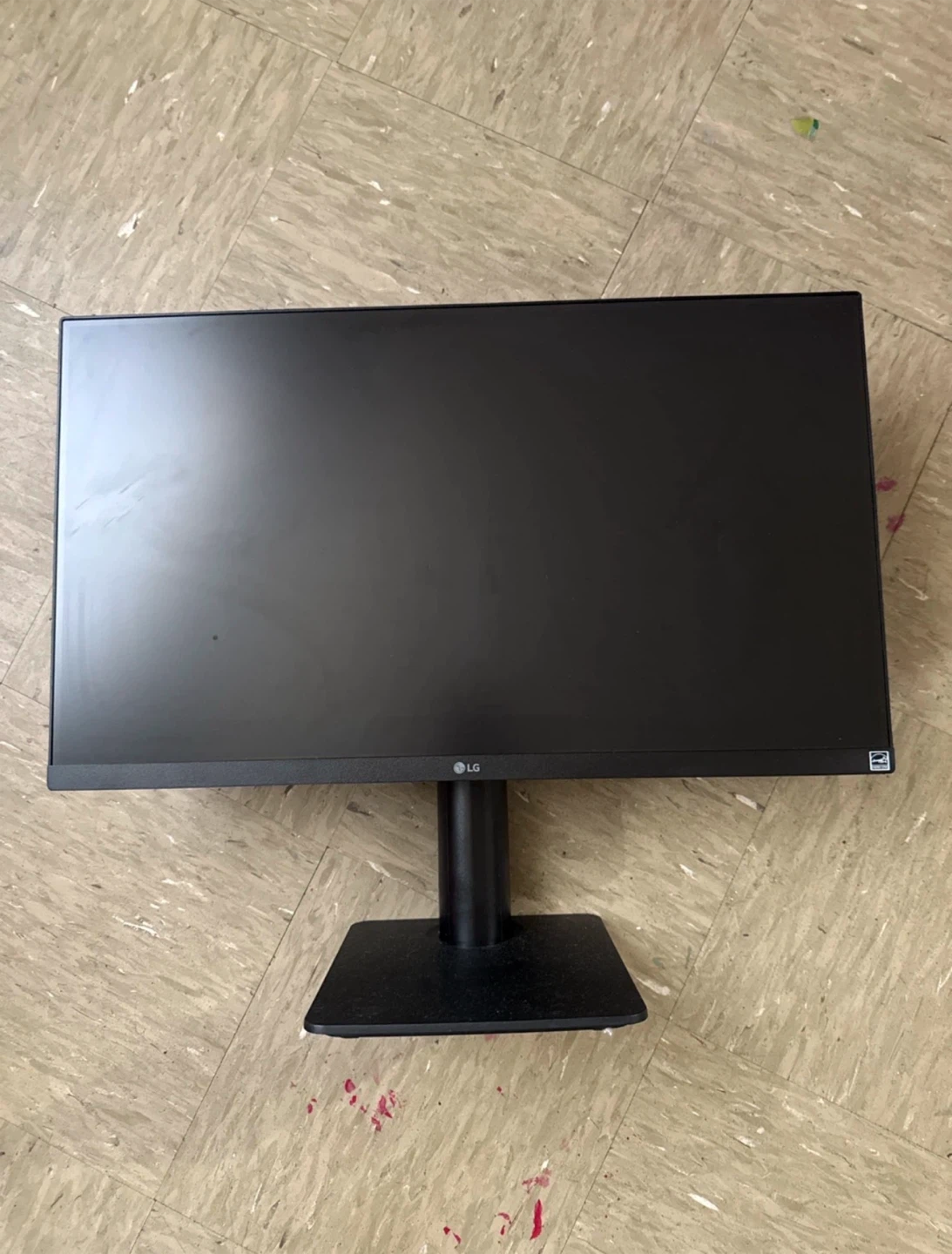27' LG monitor (NEED GONE)