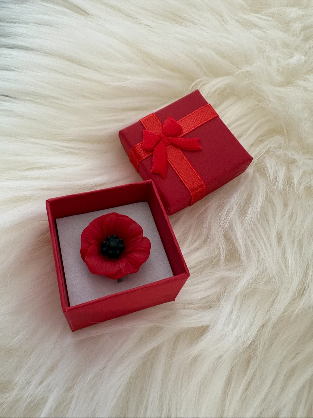 Red Poppy Flower Pin Brooch - photo 2