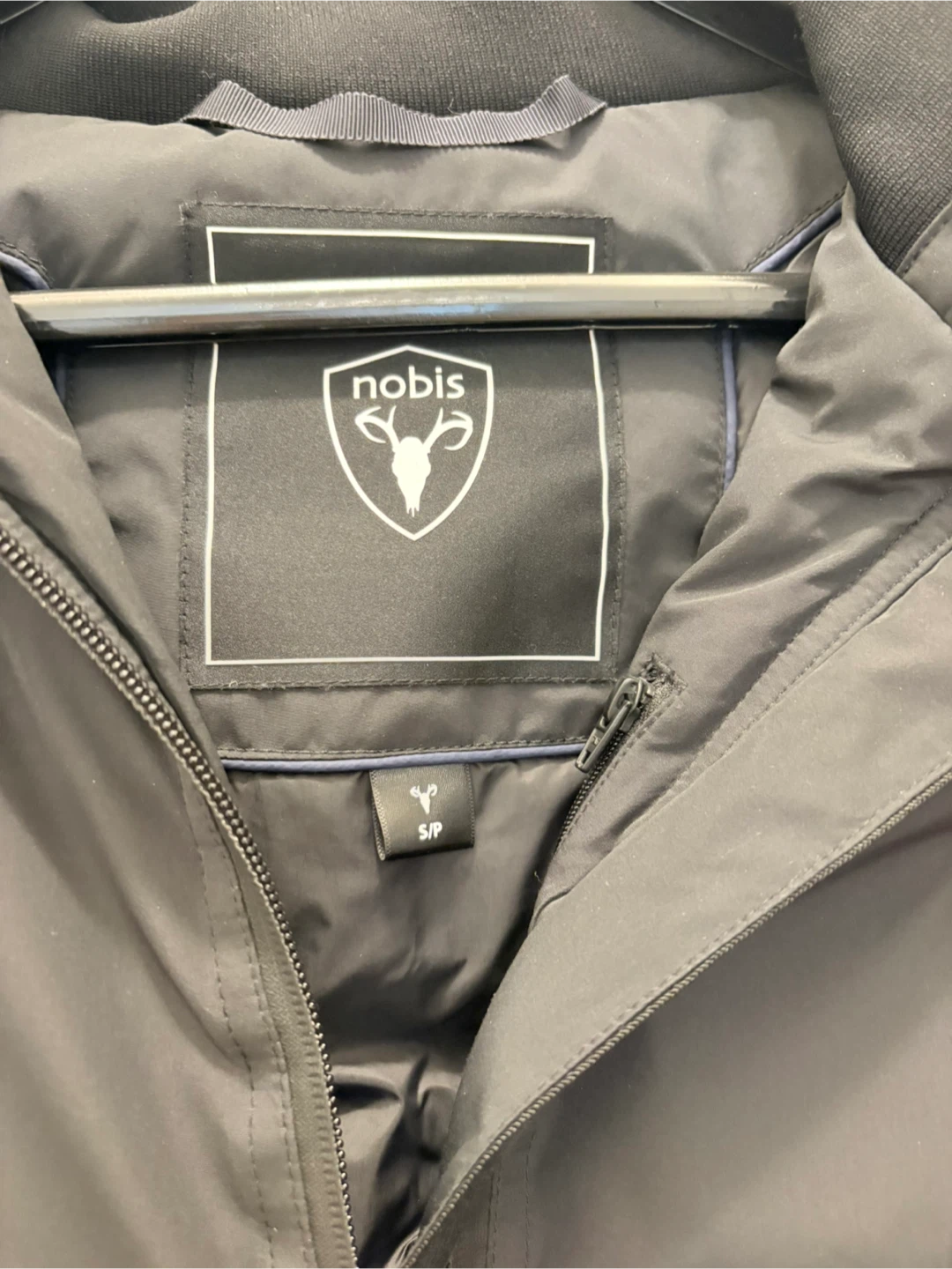 Women’s Nobis Scout Winter Parka Black Size Small - photo 2