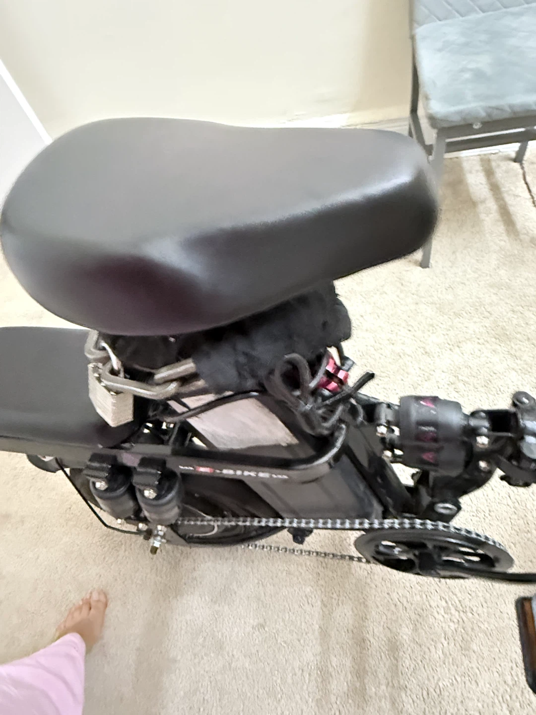 Black Folding E-Bike