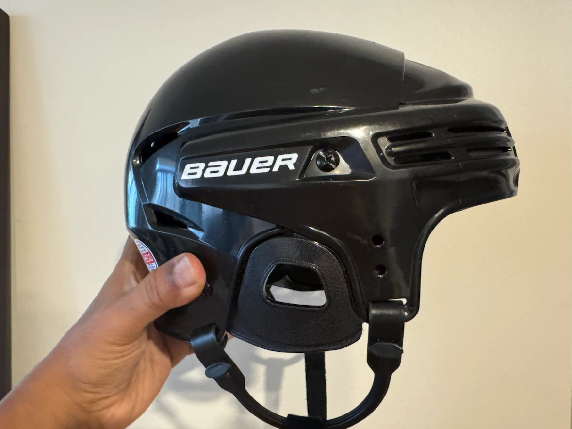 Bauer BHH2100M Hockey Helmet - Medium