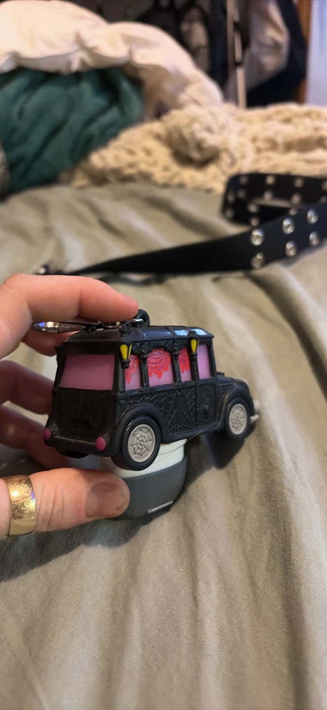Bath & Body Works Spooky Hearse PocketBac Holder - photo 3