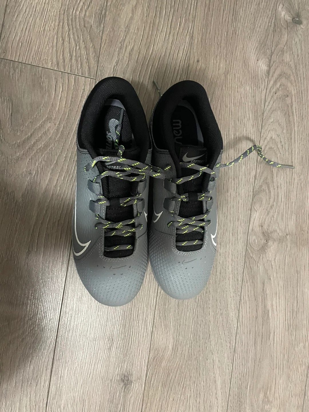 Nike Hyperdiamond 4 Pro women's metal softball cleats - photo 3