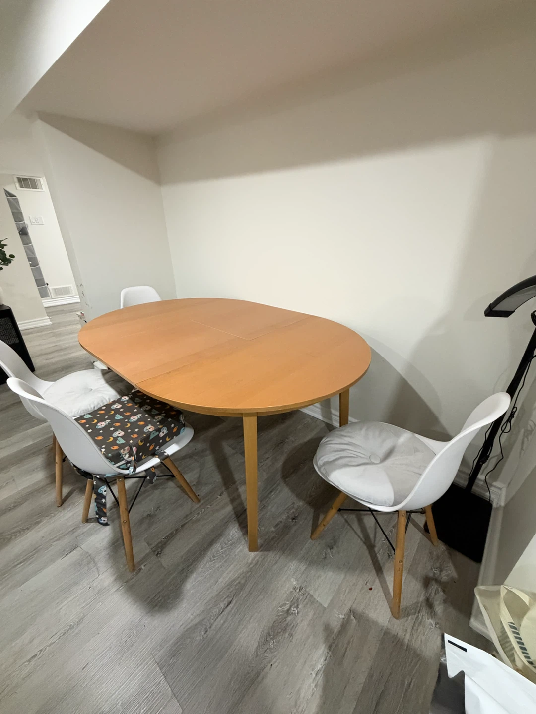 Extendable Wooden Dining Table and Chairs