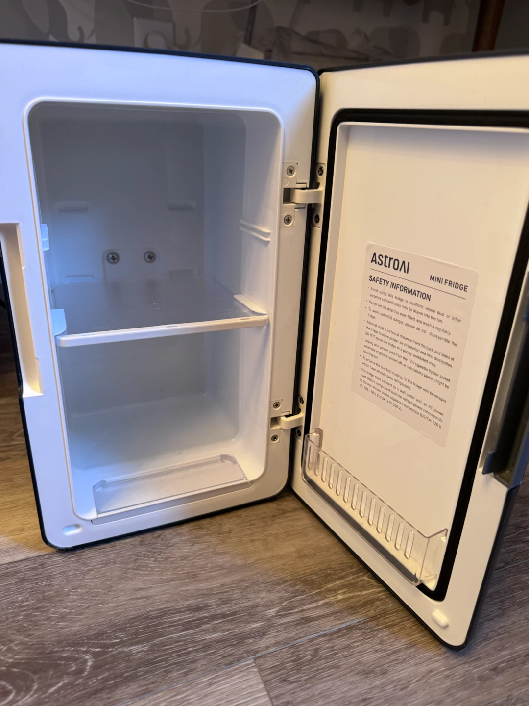 Mini Fridge - photo 3