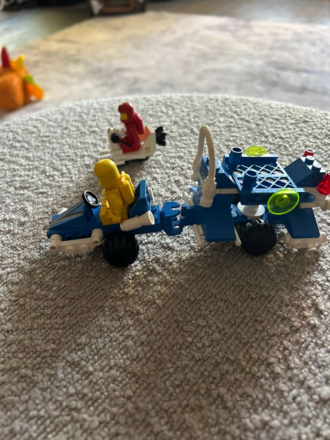 LEGO Legoland Space Moonrover 6874 - photo 2