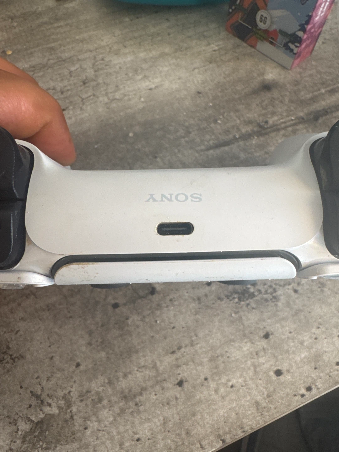 Sony PlayStation 5 DualSense Wireless Controller - photo 3