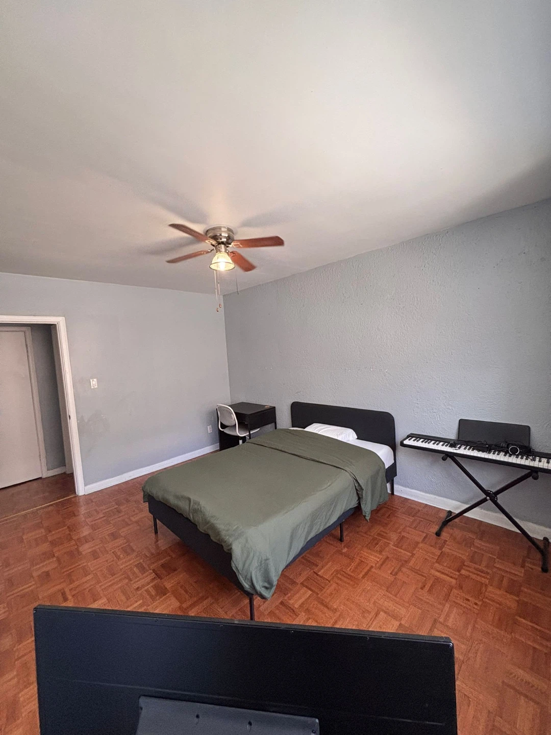 Room for rent - photo 2