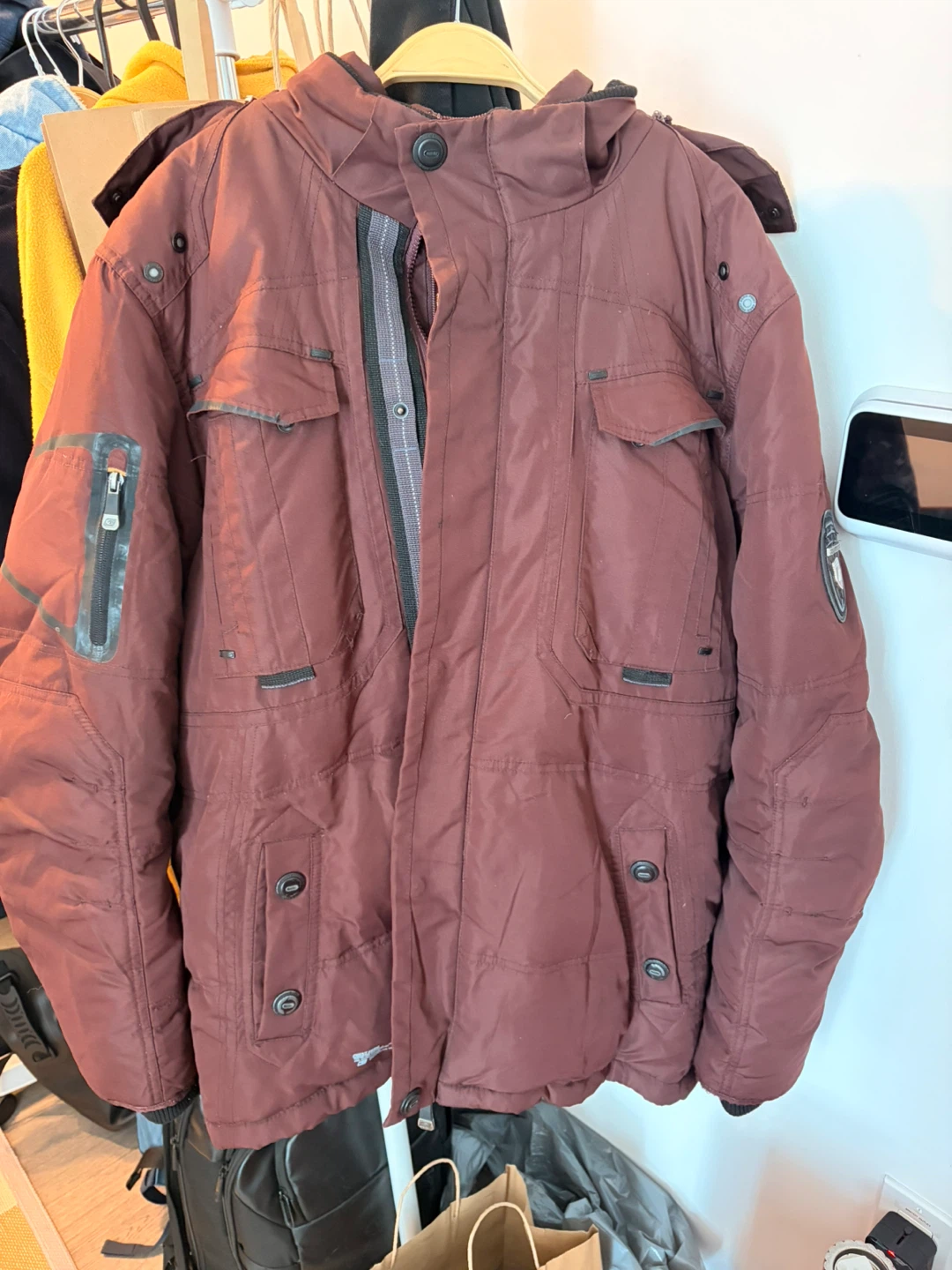 Point Zero Premium Down Jacket - Large