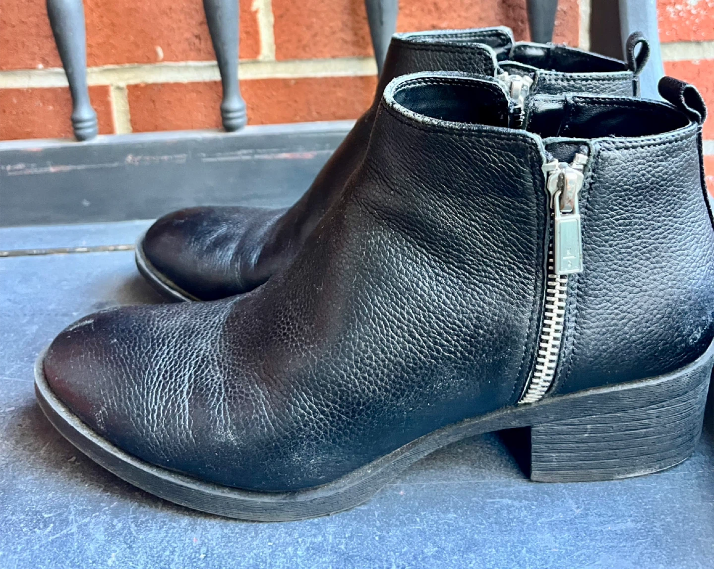 Kenneth Cole Black Leather Ankle Boots - photo 5