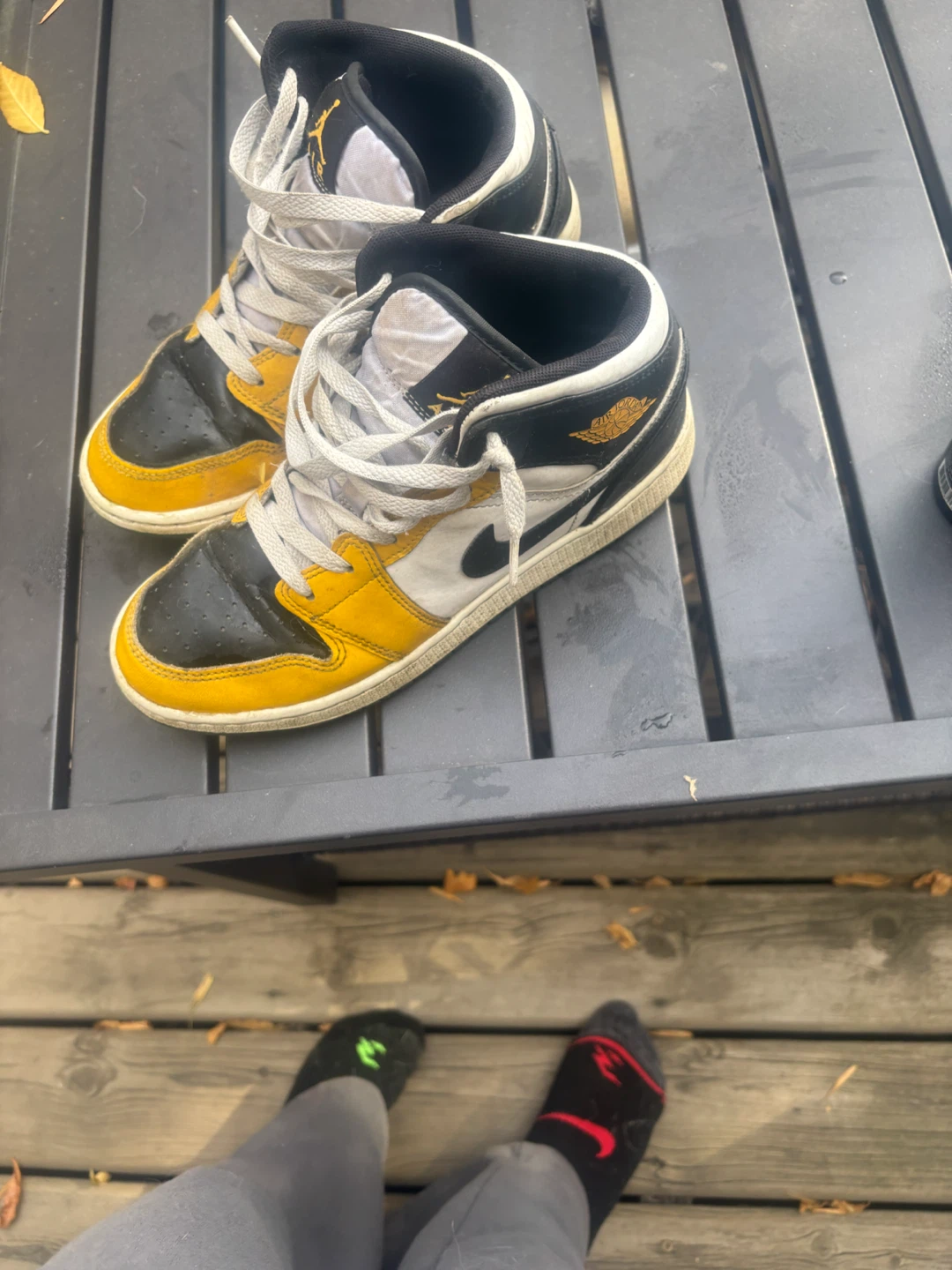 Air Jordan Mid Sneakers - photo 3