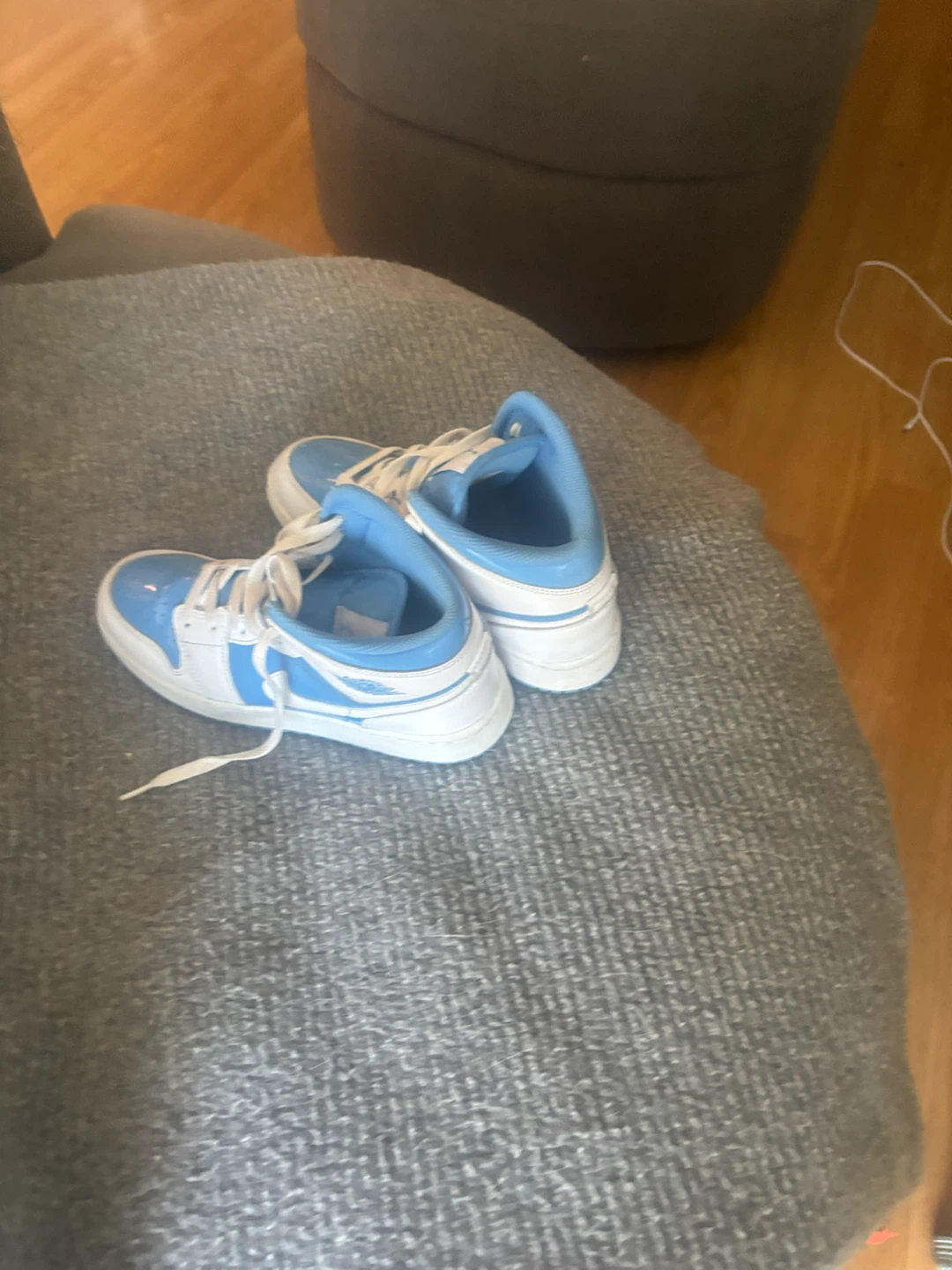 Air Jordan Mid Sneakers - photo 5