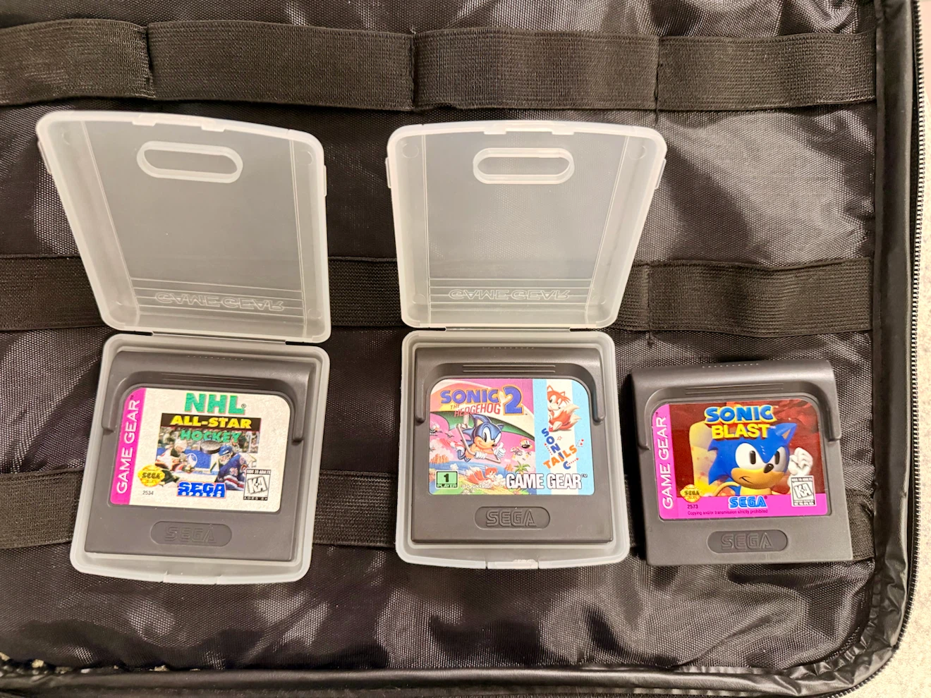 Sega Game Gear Retro Console + 3 Games & Carrying Case - photo 3