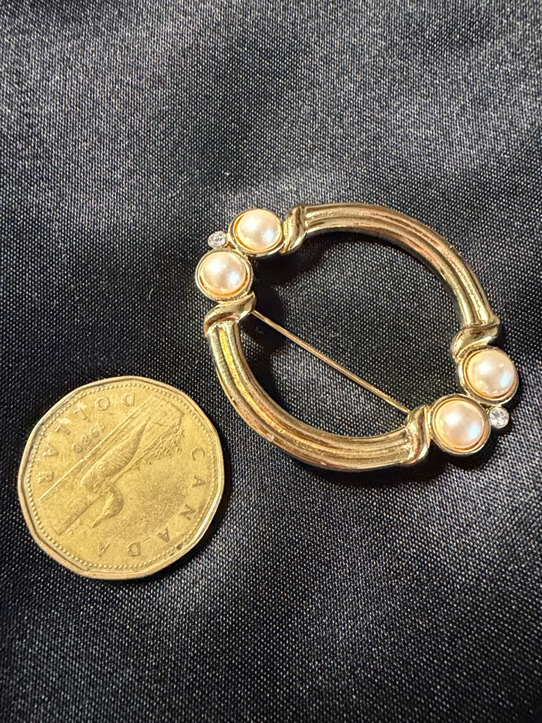 Monet Gold-Tone Faux Pearl Brooch - photo 2