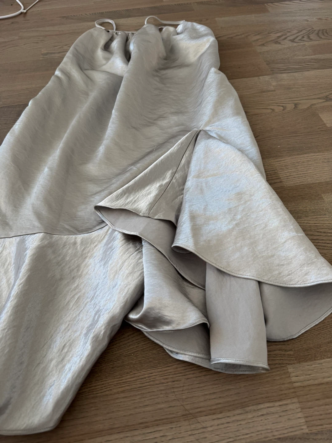 Designer’s Silver satin slip dress - photo 4