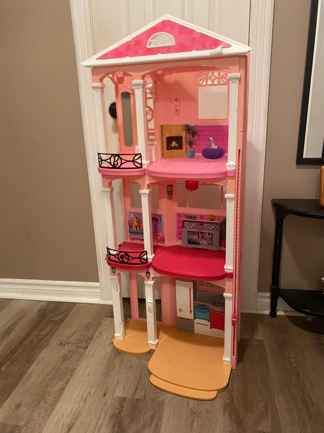Large Barbie dream house