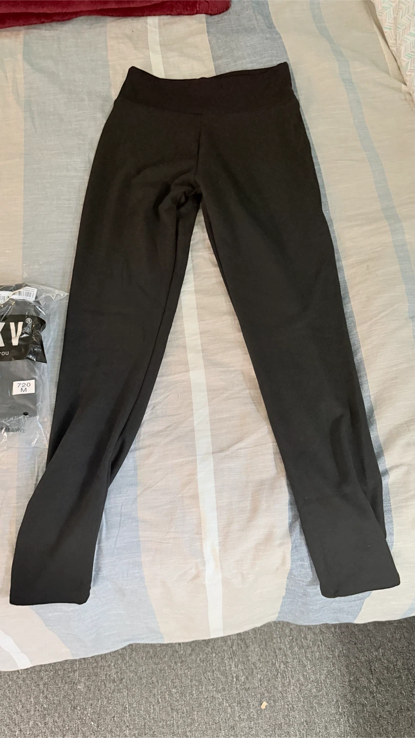 Black Leggings Size M