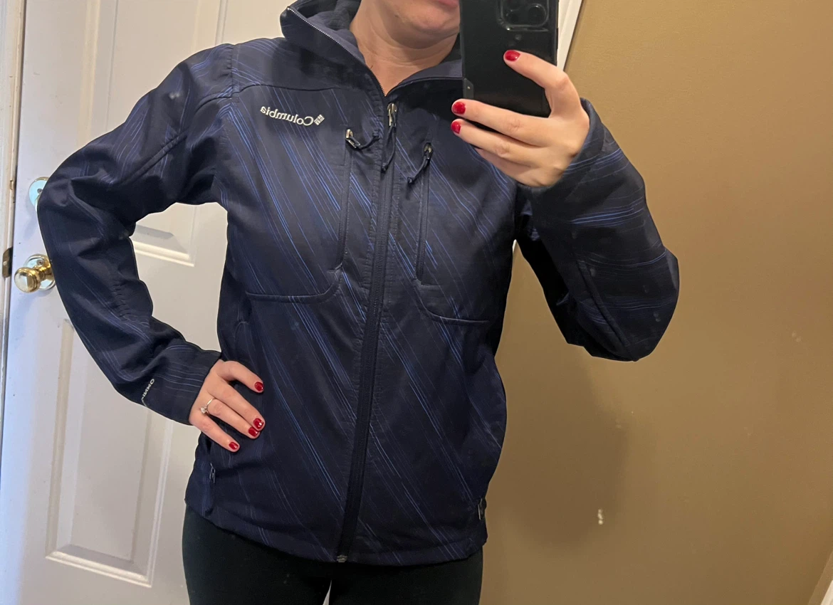 Woman’s Columbia Omni-Wind Block Jacket size small