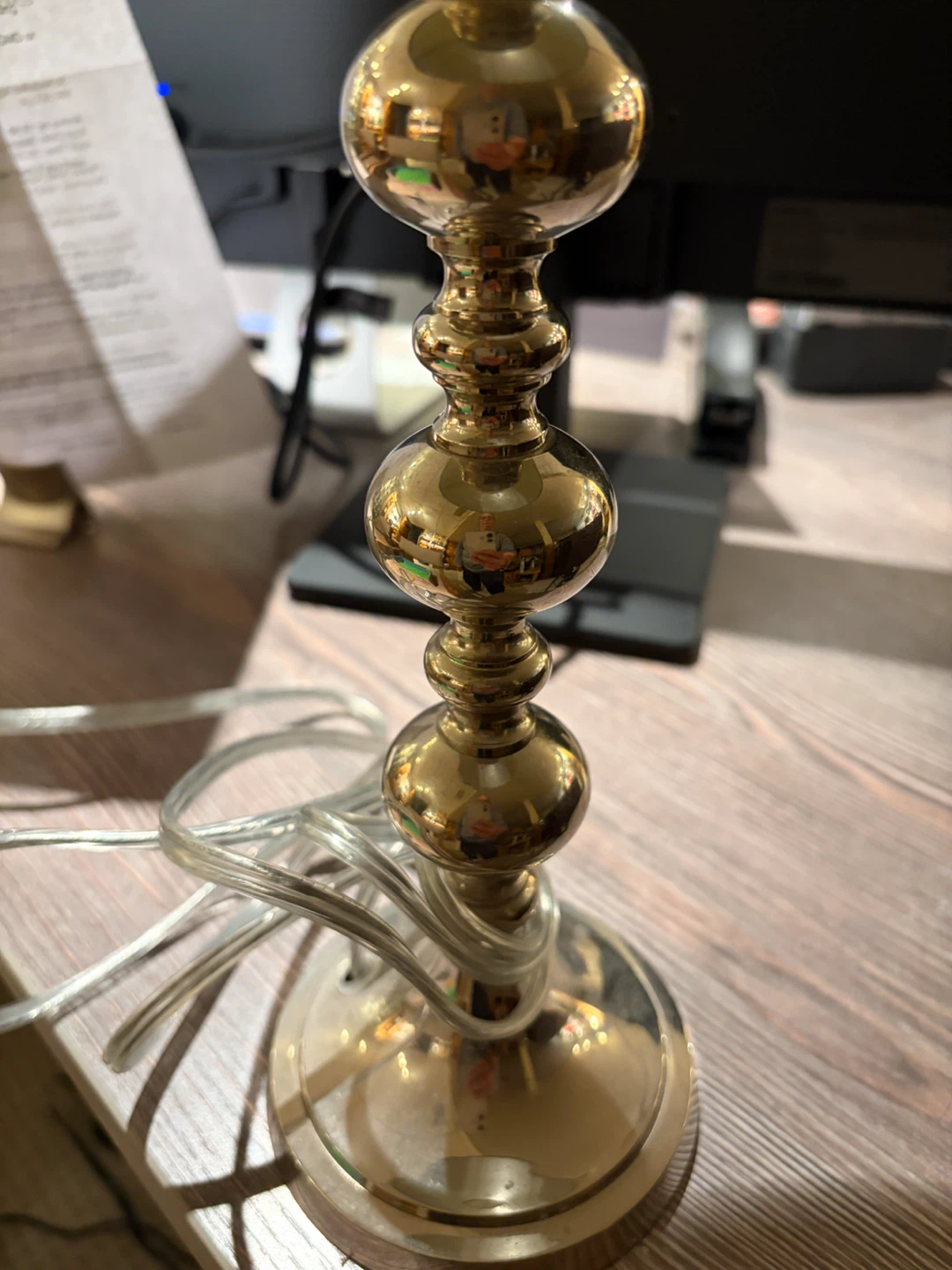 Table Lamp with Green Shade - photo 3