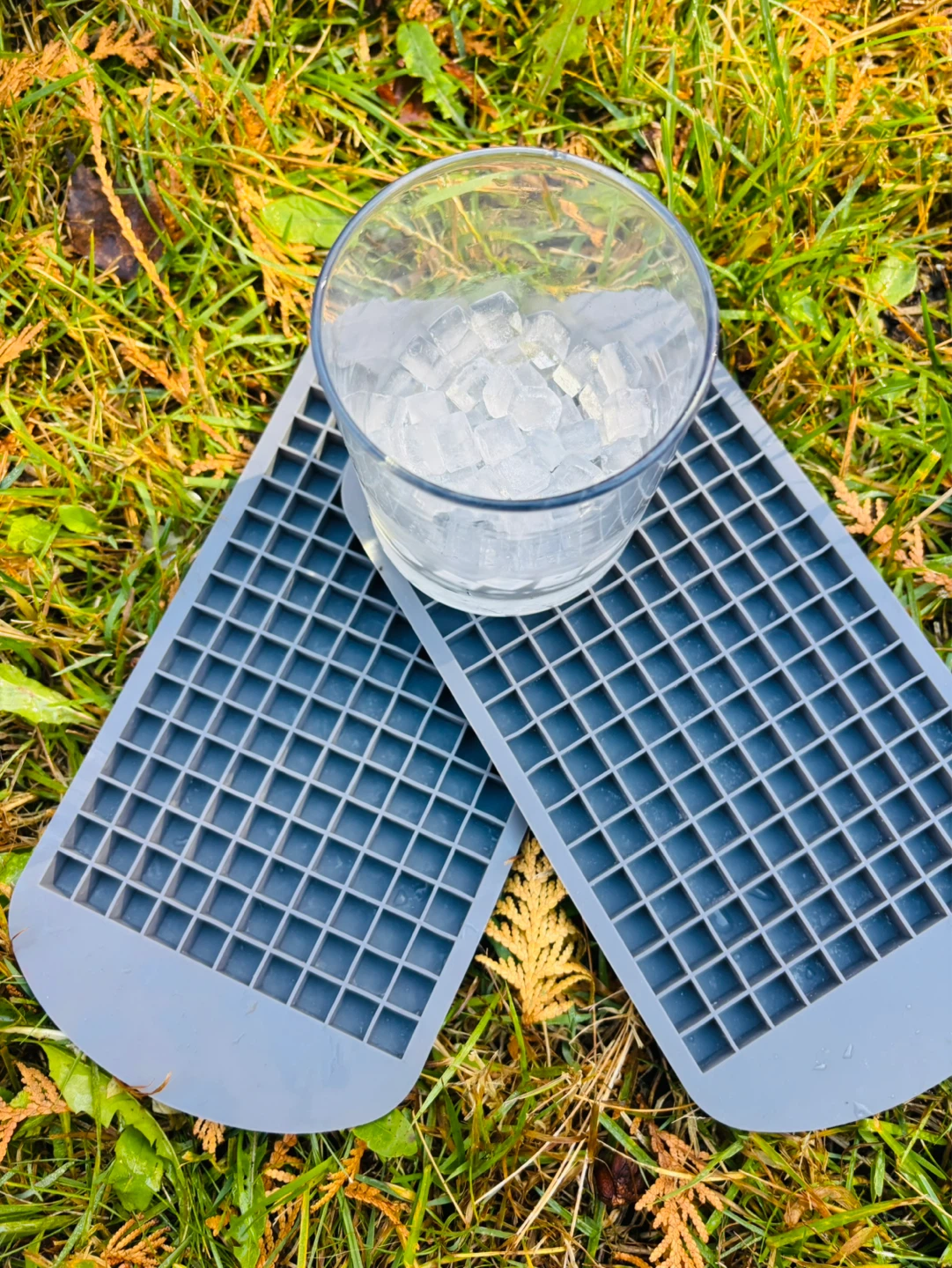 Set of 2 Silicone 160-Grid Ice Cube Trays - photo 4