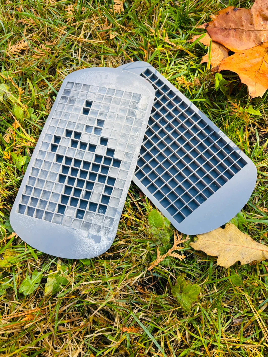 Set of 2 Silicone 160-Grid Ice Cube Trays