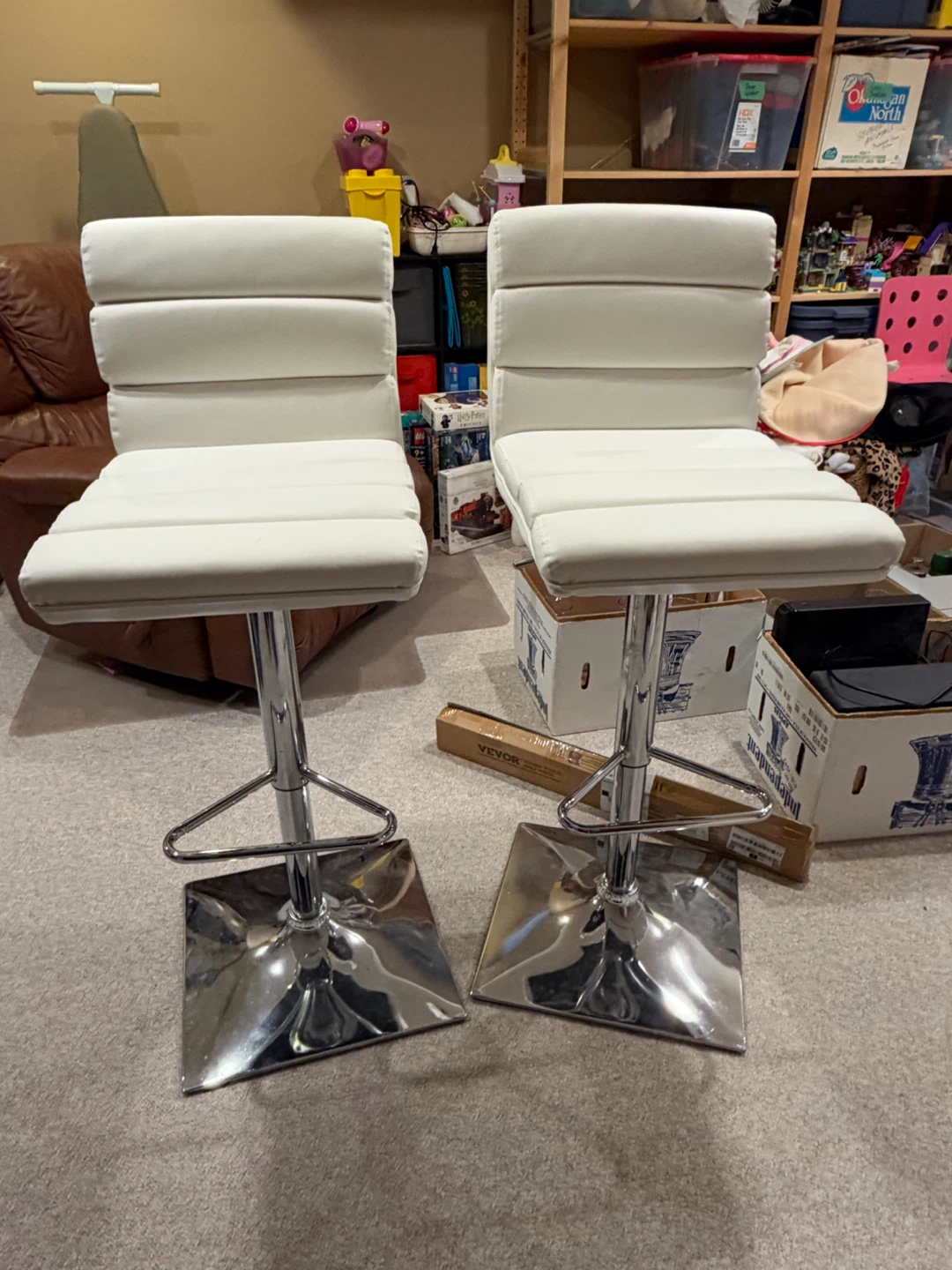 Set of Two White Faux Leather Bar Stools