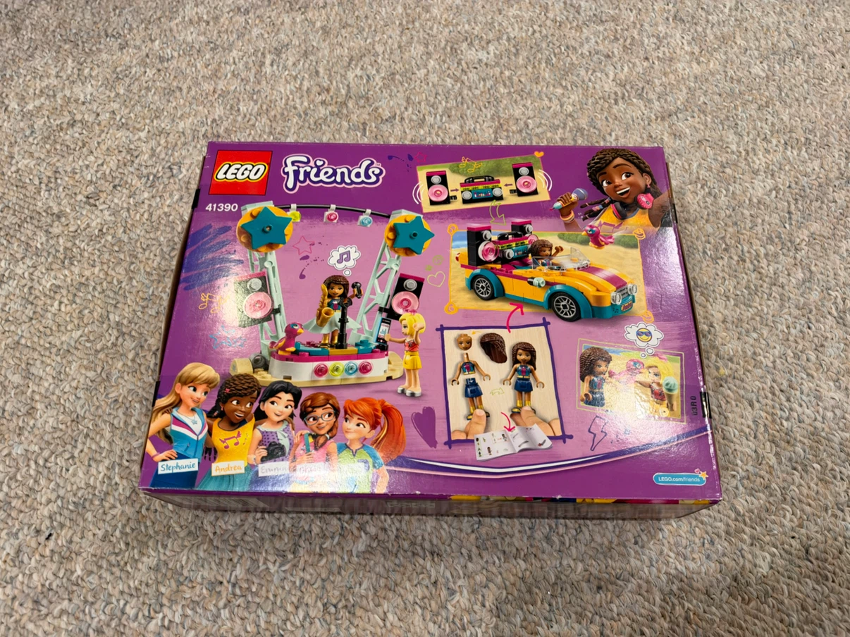 LEGO Friends Andrea's Car & Stage 41390 - photo 2