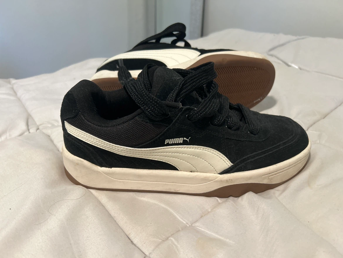 Puma Black and White Sneakers - photo 2