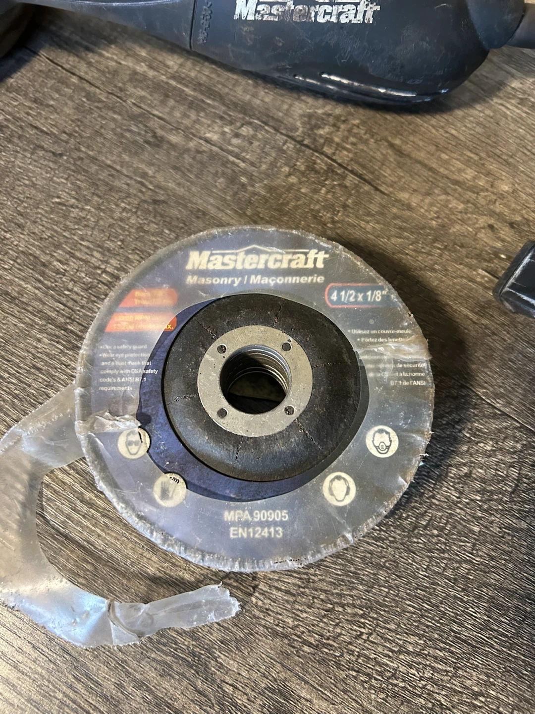 Mastercraft 4 1/2" Angle Grinder - photo 2