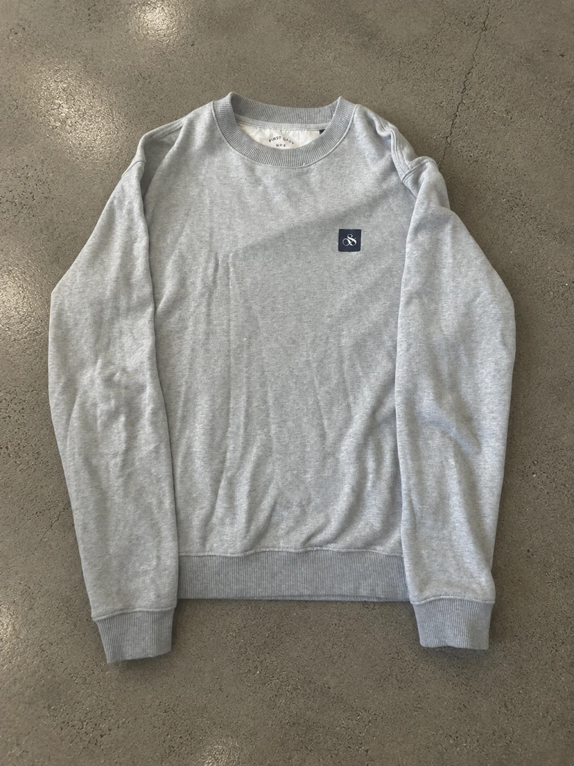 Grey Longsleeve