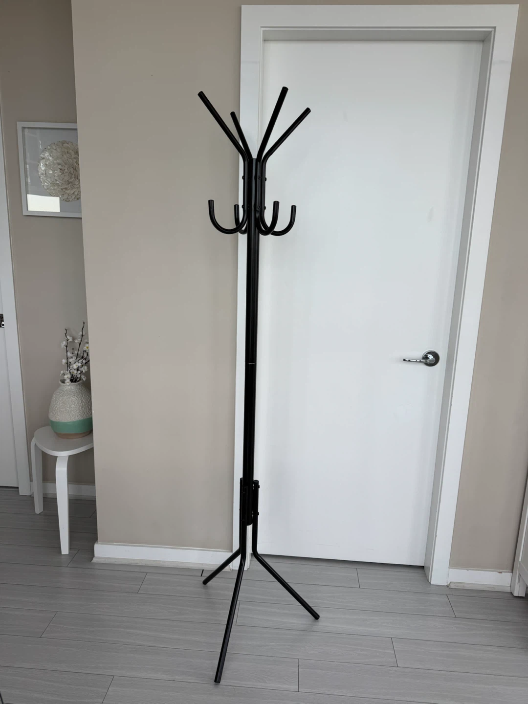Black Metal Coat Rack