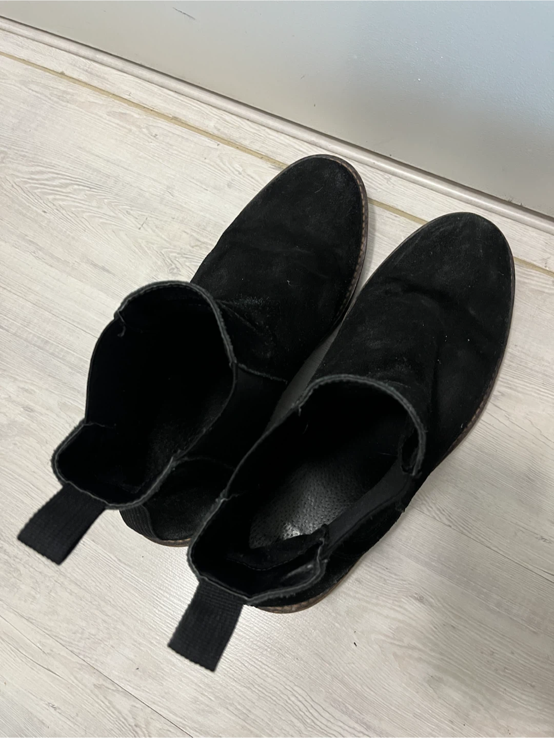 Men’s Black Ankle Boots Size 8 - photo 4