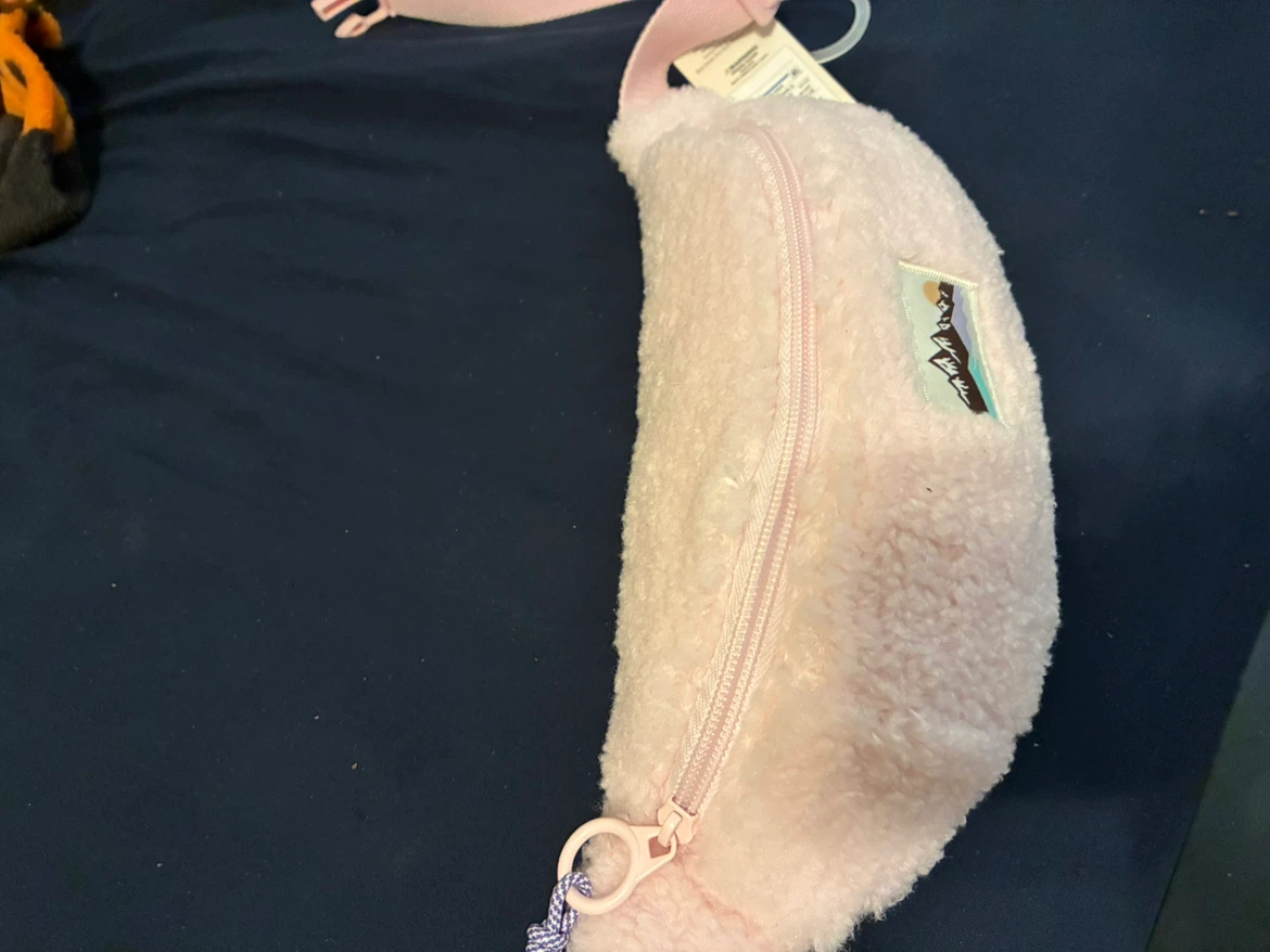 PINK Sherpa Belt Bag - photo 2