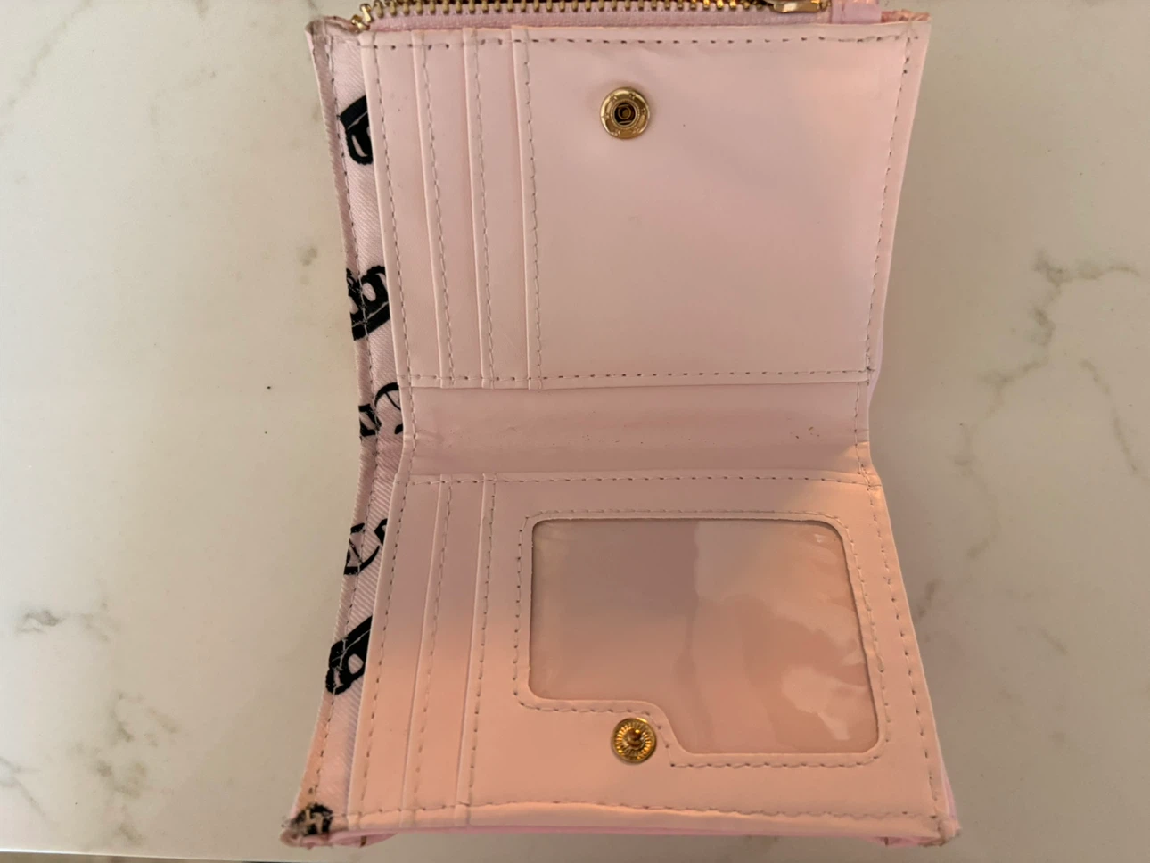 Juicy Couture Pink Quilted Wallet - photo 3