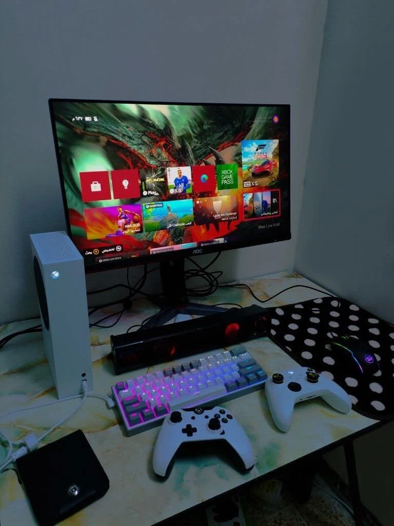 Xbox Series S- Excellent Condition - photo 5
