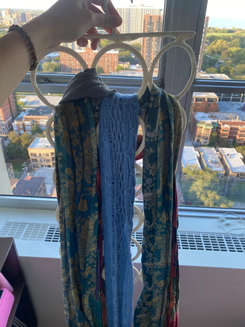 Multi-Circle Scarf Hanger - photo 2